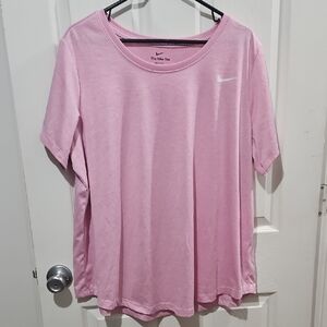 Nike Women's Light Pink Short Sleeve Dri Fit Tee Size 2x